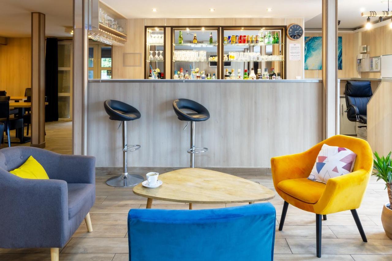 Brit Hotel Rouen Nord - Барентин Екстериор снимка